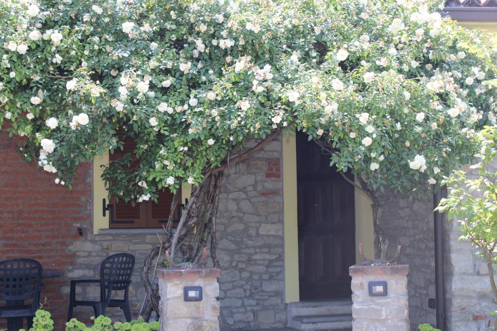 La Casa Di Valerio Villa Montabone Eksteriør bilde